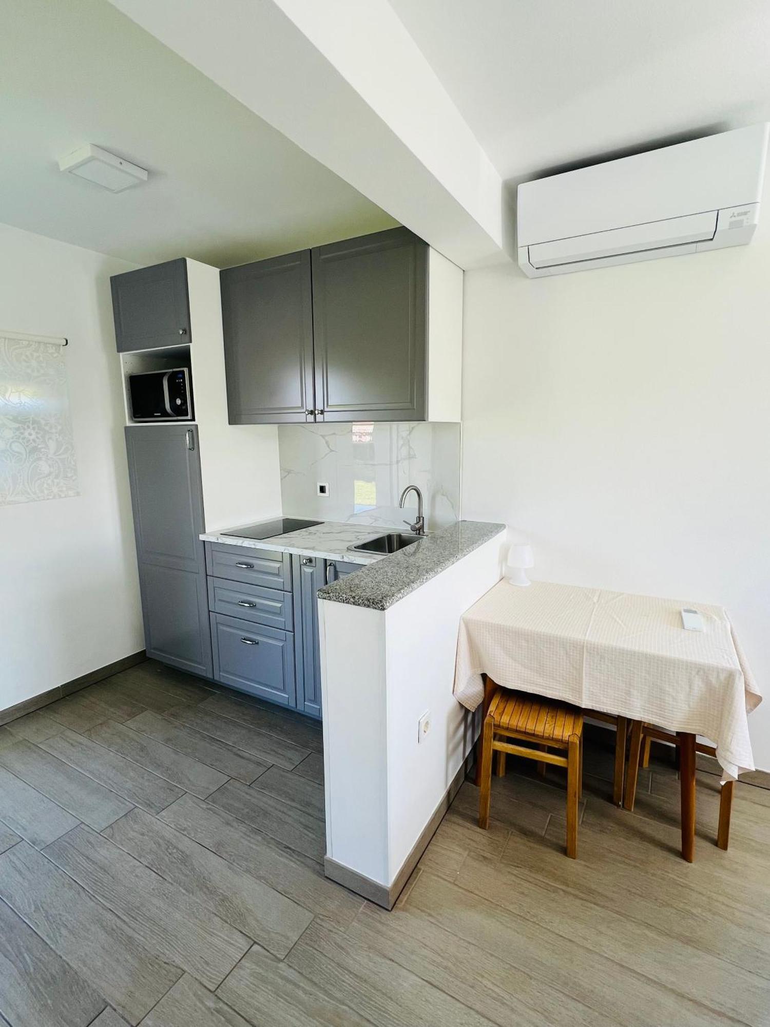 Apartments Jagodje อิซอลา ภายนอก รูปภาพ